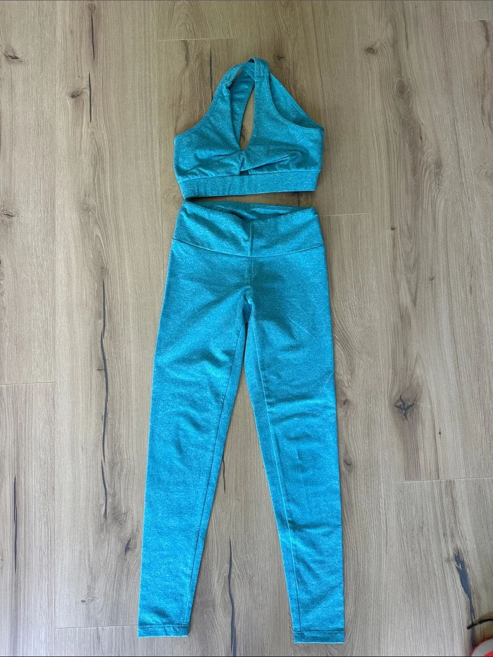 Girls Shimmery Teal Dance Set — Halter Crop Top & High-Waist Leggings